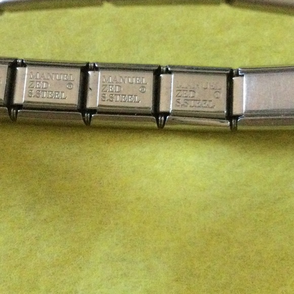 Manuel Zed Charm Bracelet - Picture 4 of 4